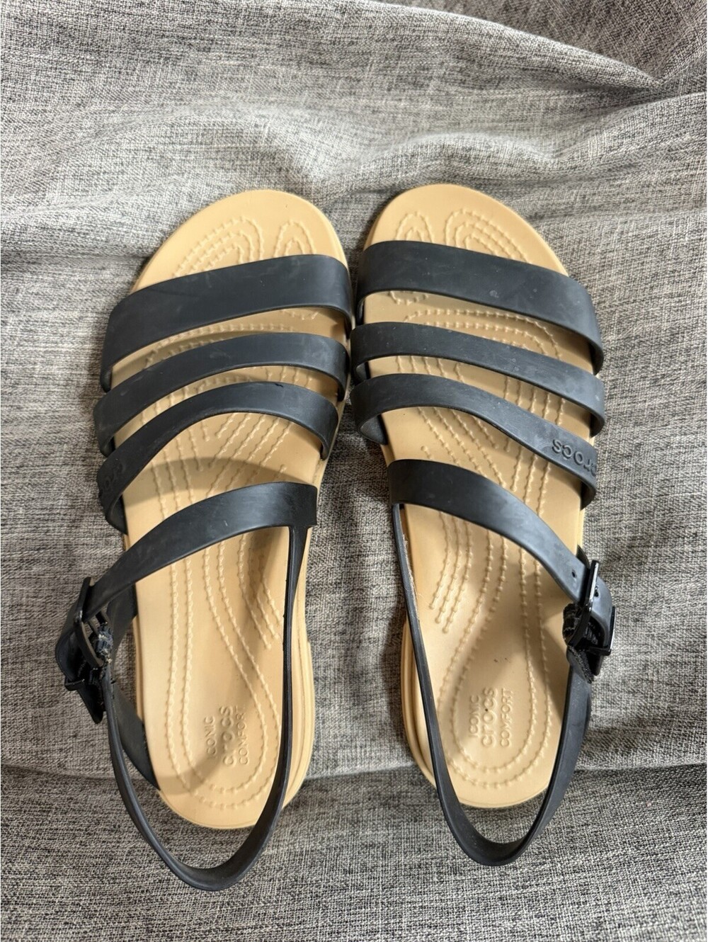 Crocs Tulum Womens Size 7 Black And Tan Strappy Sandals